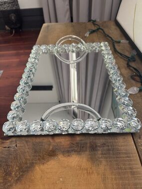Crystal-Edged Decorative Vanity Tray - Clear Mirror Finish